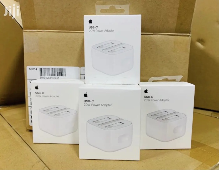 Apple 20W USB-C POWER ADAPTER
